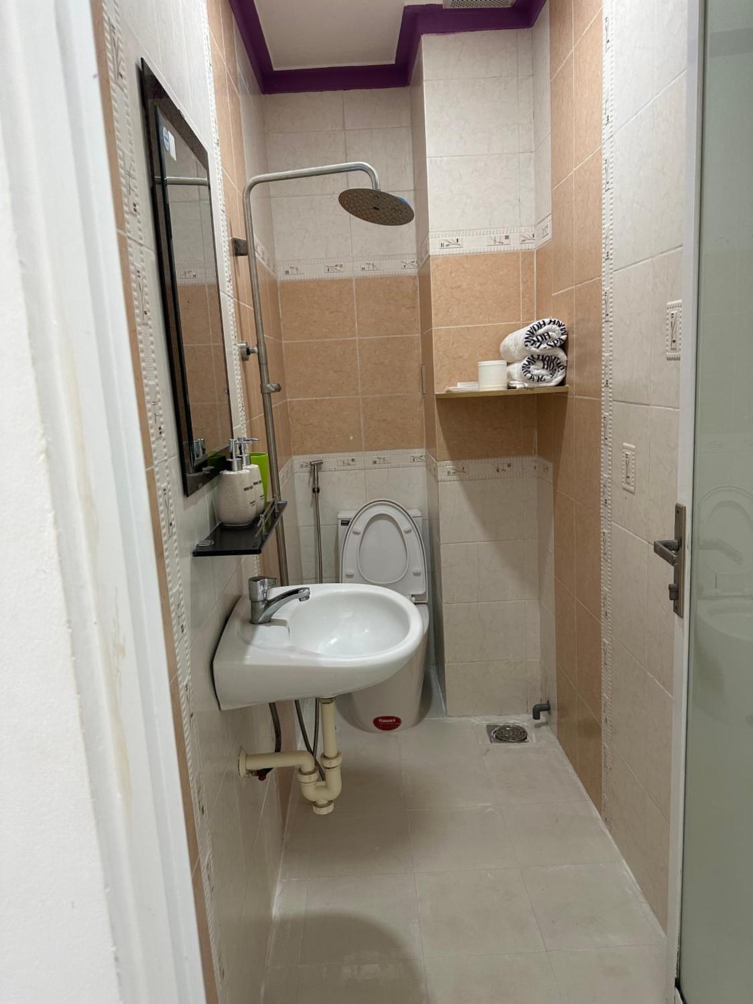 Minh Hoang Hotel - Phan Thiet Ap Binh Hung Екстер'єр фото